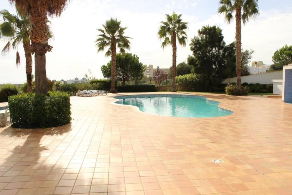Great 2 Bedroom Apartment With Communal Pool ラゴス エクステリア 写真