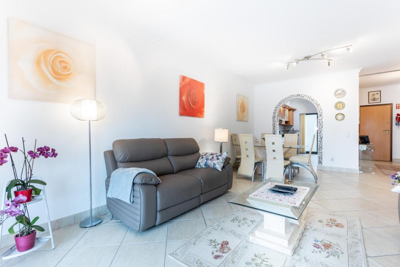 Great 2 Bedroom Apartment With Communal Pool ラゴス エクステリア 写真