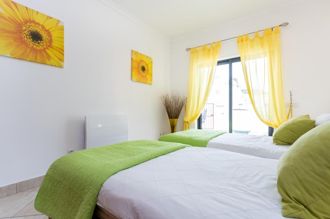 Great 2 Bedroom Apartment With Communal Pool ラゴス エクステリア 写真